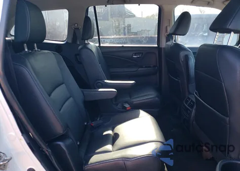 2019 Honda Pilot Touring z USA, uszkodzony, nr VIN 5FNYF5H6XKB037214
